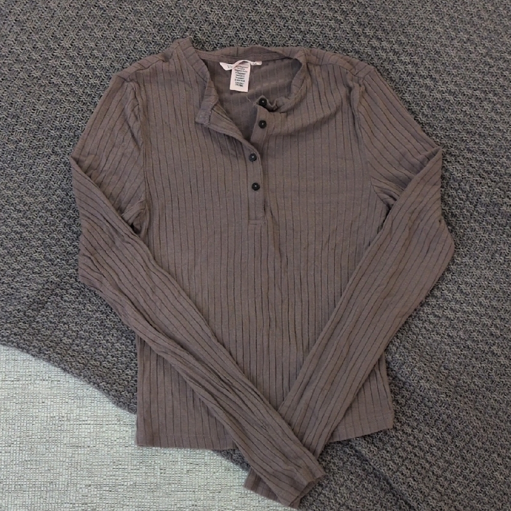 Ribbed Long Sleeve Henley Top